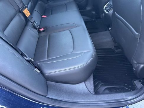 Used 2018 Chevrolet Malibu Premier w/ Premier Sun and Wheel Package FWD image 55
