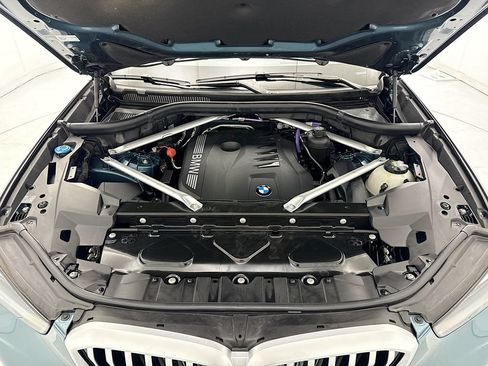 Used 2024 BMW X5 xDrive40i w/ Premium Package AWD/4WD image 28