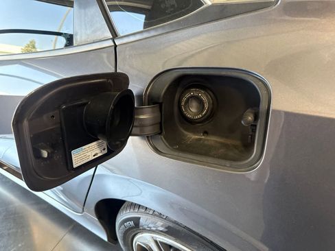 Used 2019 Honda Civic LX image 8