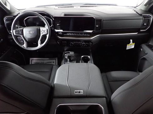 New 2026 Chevrolet Silverado 1500 RST w/ Dark Appearance Package AWD/4WD image 34
