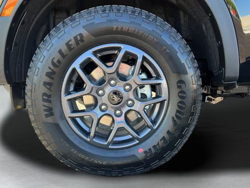 New 2026 Ford Ranger XLT w/ Equipment Group 301A High AWD/4WD image 9