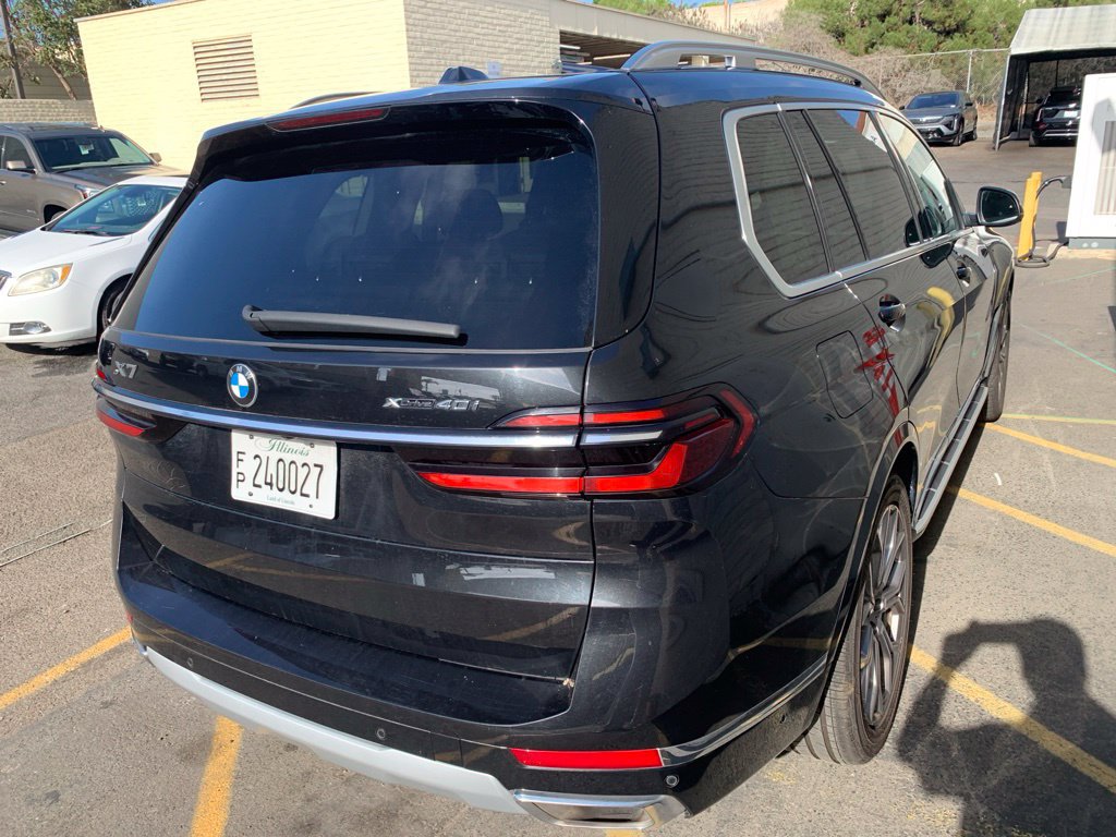 Used 2024 BMW X7 xDrive40i AWD/4WD image 6