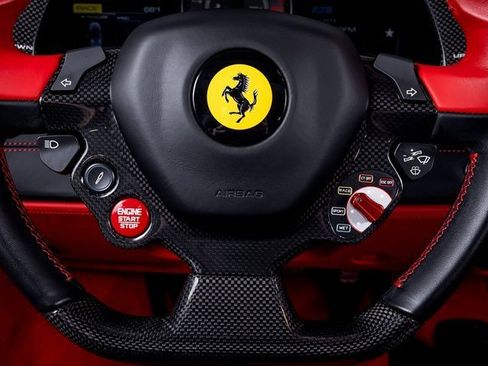 Used 2019 Ferrari 488 Spider image 34