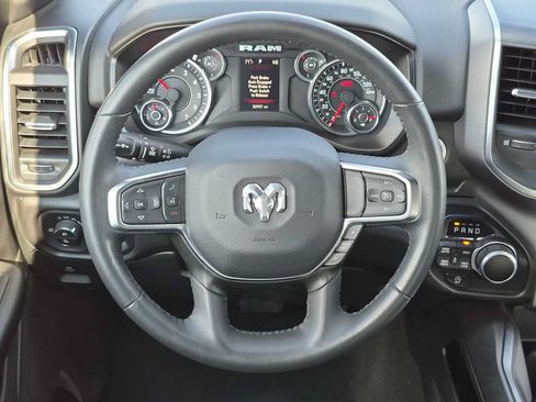 Used 2024 RAM 1500 Big Horn AWD/4WD image 22