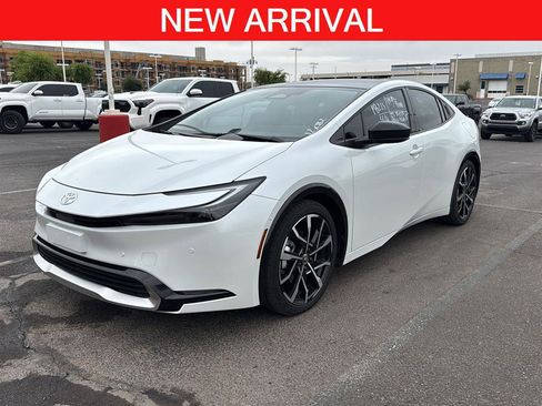 Used 2025 Toyota Prius Plug-In Hybrid w/ Limited Premium Package image 1