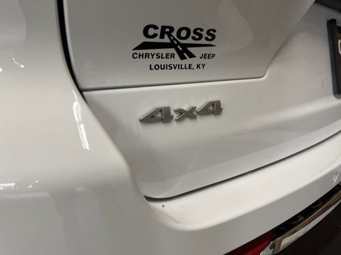 New 2025 Jeep Grand Cherokee L Limited w/ Luxury Tech Group II image 21