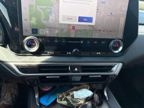 Used 2024 Lexus RX 350 Premium w/ Accessory Package (Z1) FWD image 17