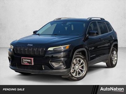 Used 2019 Jeep Cherokee Latitude Plus w/ Comfort/Convenience Group