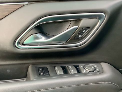 Used 2023 Chevrolet Tahoe Z71 w/ Off-Road Capability Package image 51