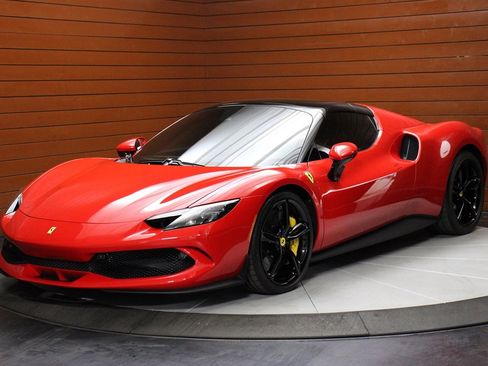 Used 2025 Ferrari 296 GTS image 2