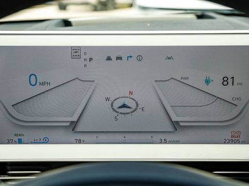 Certified 2024 Hyundai Ioniq 5 Limited RWD image 18