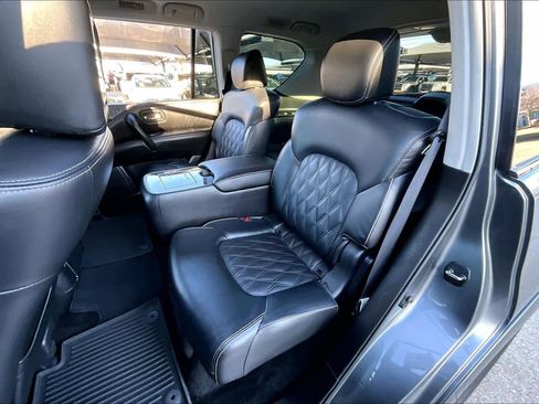 Used 2022 Nissan Armada Platinum w/ Captain's Chairs Package image 18