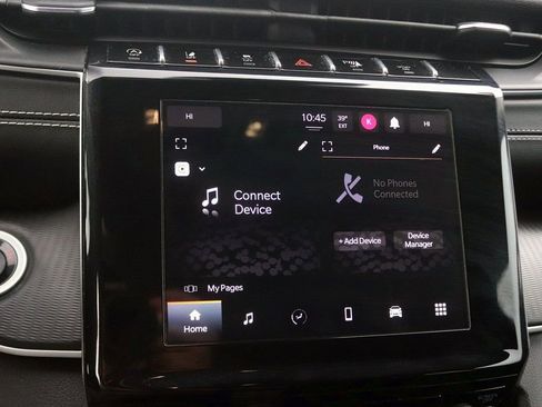 Used 2023 Jeep Grand Cherokee Laredo image 26