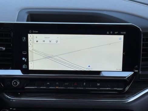 Used 2025 Chevrolet Silverado 1500 LT image 17