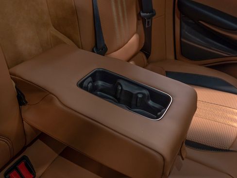 Used 2025 Aston Martin DBX 707 image 93