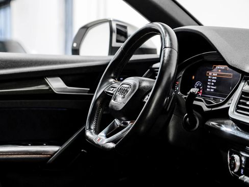 Used 2018 Audi SQ5 Premium Plus w/ S Sport Package image 18