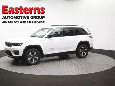 Used 2024 Jeep Grand Cherokee Limited 4xe AWD/4WD image 61