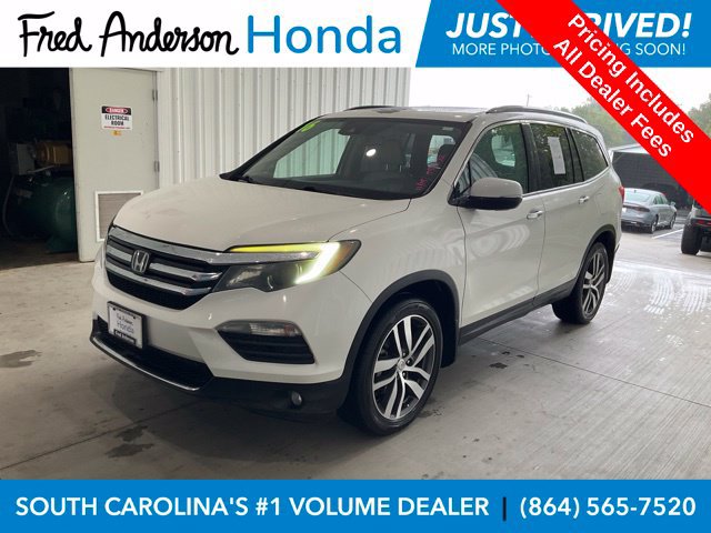 Used 2016 Honda Pilot Touring image 1