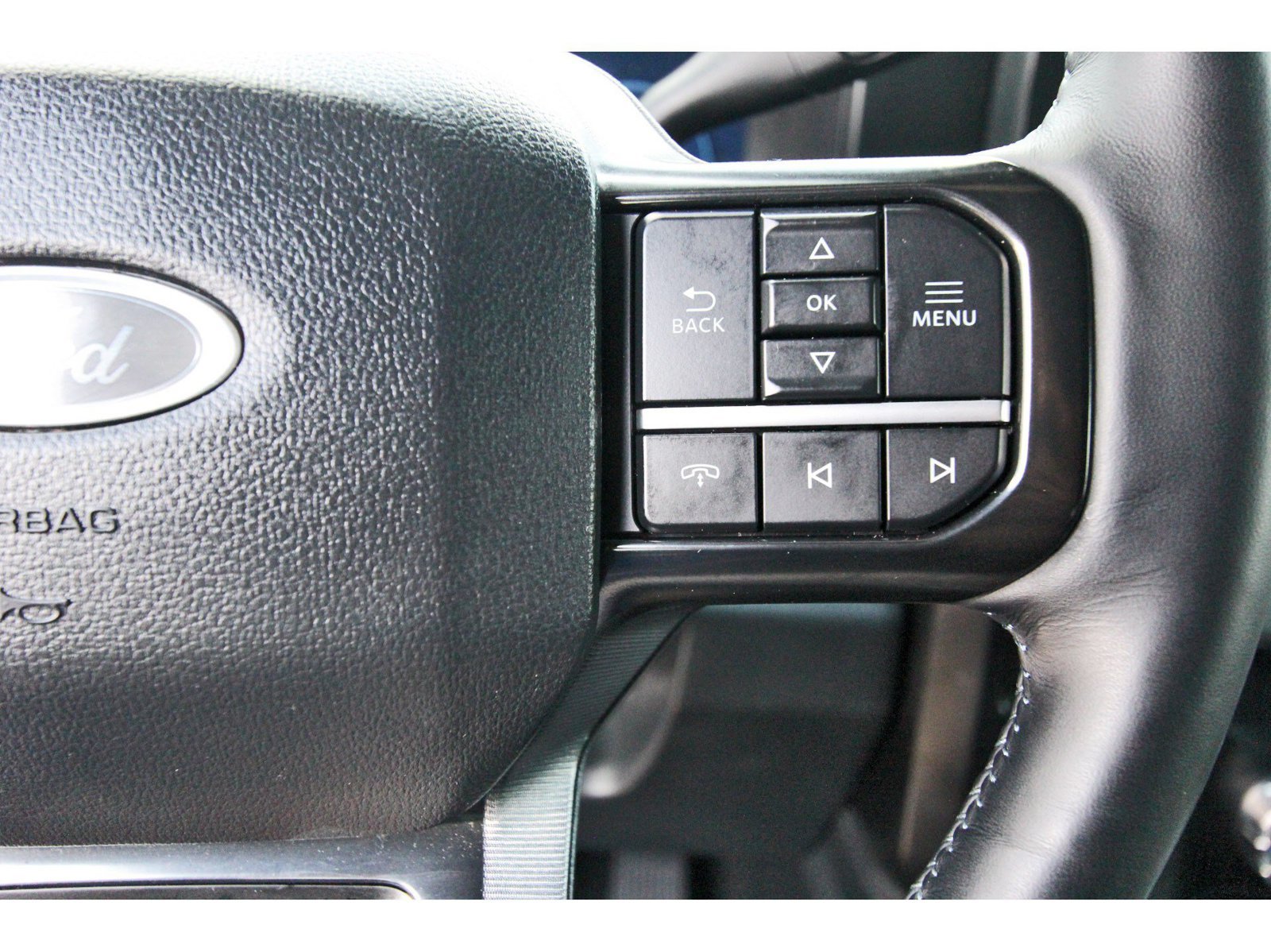Used 2025 Ford F250 Platinum AWD/4WD image 42