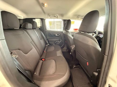 Certified 2023 Jeep Renegade Trailhawk image 18