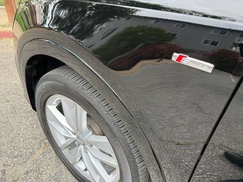 Used 2018 Audi Q3 2.0T Premium w/ Convenience Package FWD image 22
