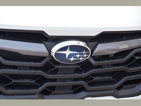 Certified 2025 Subaru Crosstrek 2.5i Limited AWD/4WD image 9