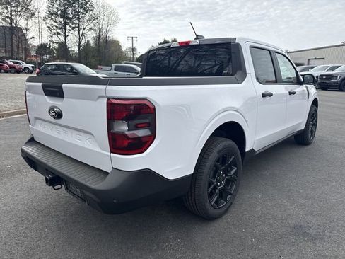 New 2025 Ford Maverick XLT w/ Black Appearance Package AWD/4WD image 7