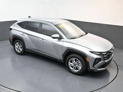 Certified 2026 Hyundai Tucson SE FWD image 15