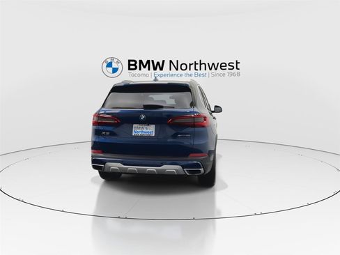 Used 2019 BMW X5 xDrive40i w/ Convenience Package image 2