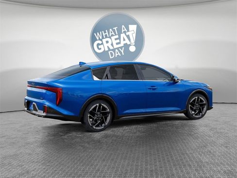 New 2025 Kia K4 GT-Line w/ GT-Line Premium Package image 6