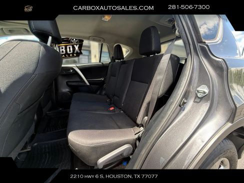 Used 2015 Toyota RAV4 XLE FWD image 21