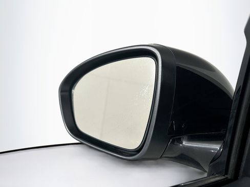 Used 2024 Nissan Altima 2.5 SR image 16