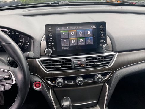 Used 2018 Honda Accord EX-L image 6