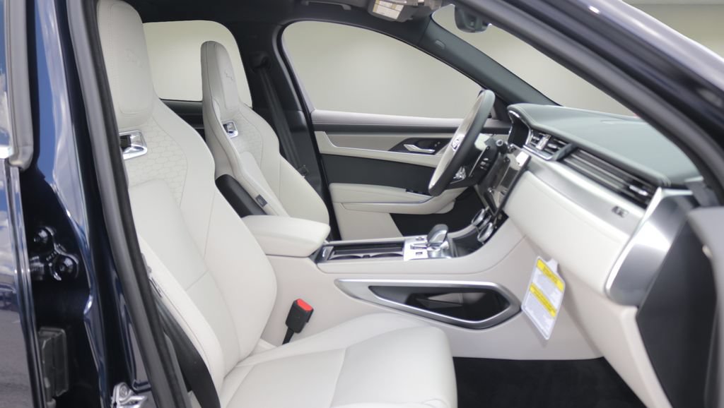 New 2026 Jaguar F-PACE R-Dynamic S AWD/4WD image 17