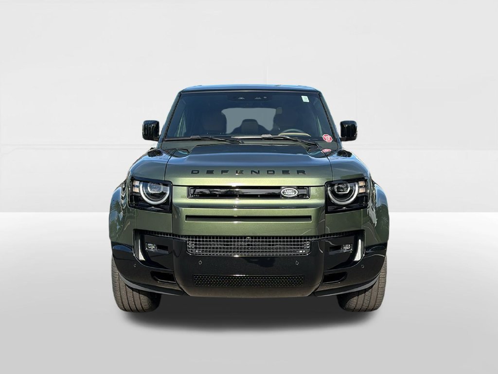 New 2026 Land Rover Defender 110 X-Dynamic SE AWD/4WD image 3