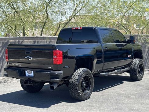 Used 2019 Chevrolet Silverado 2500 LTZ w/ Duramax Plus Package AWD/4WD image 8