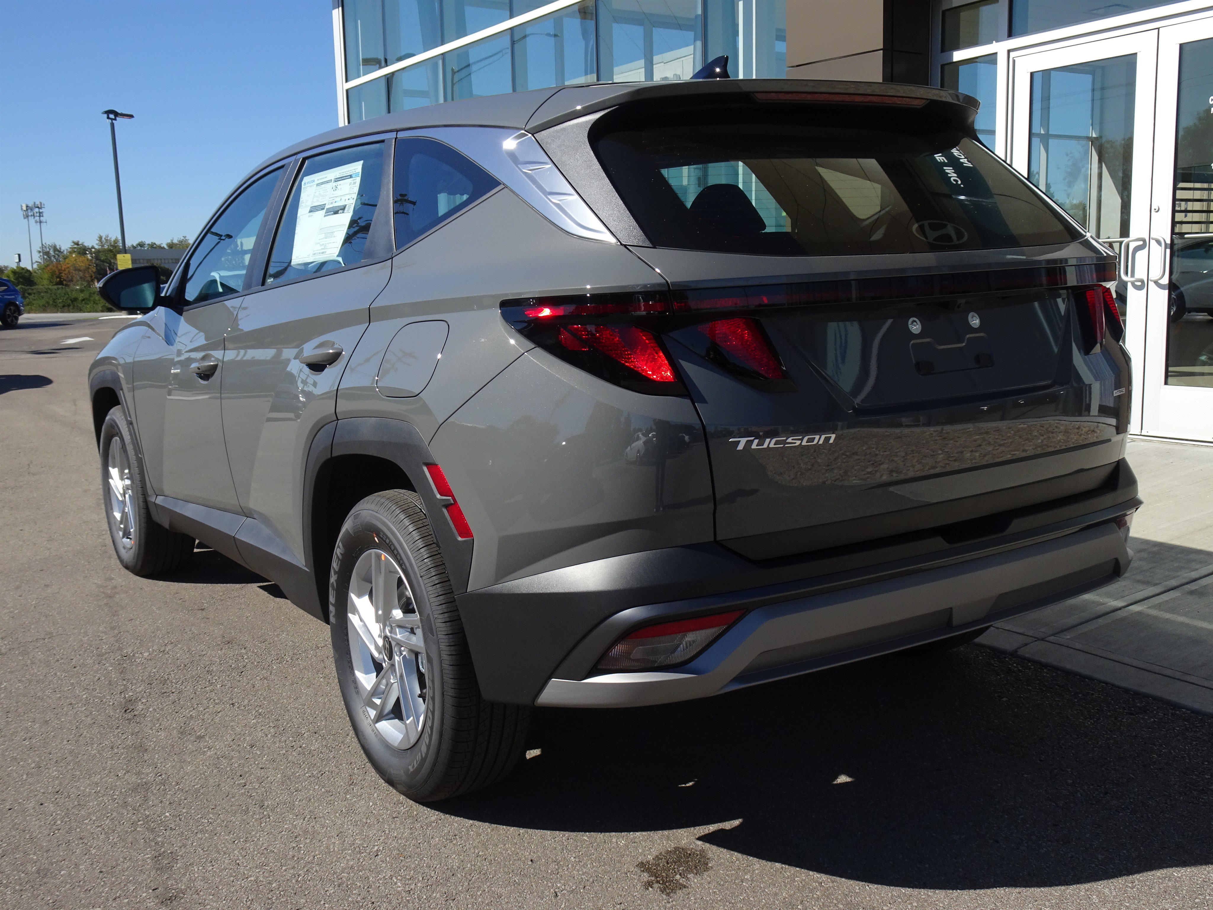New 2026 Hyundai Tucson SE AWD/4WD image 3