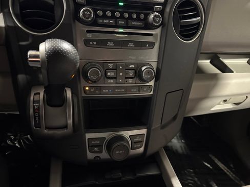 Used 2014 Honda Pilot EX-L image 18