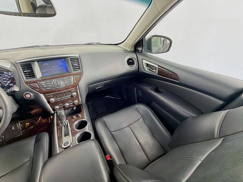 Used 2015 Nissan Pathfinder Platinum w/ Family Entertainment Package AWD/4WD image 12