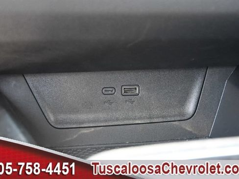 Used 2026 Chevrolet Equinox LT w/ Convenience Package II FWD image 37