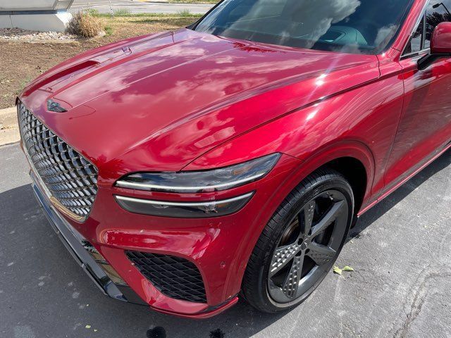 Used 2023 Genesis GV70 3.5T Sport w/ Sport Prestige Package AWD/4WD image 23