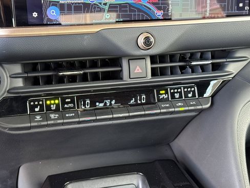 Certified 2026 Toyota Crown XLE image 19