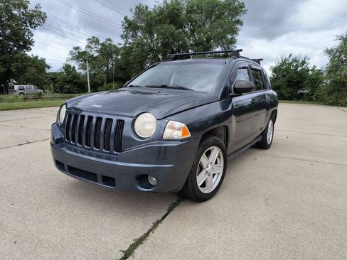 Used 2007 Jeep Compass Sport AWD/4WD image 1