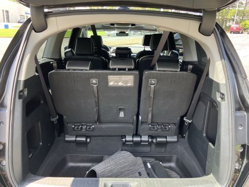 Used 2023 Honda Odyssey Elite image 36