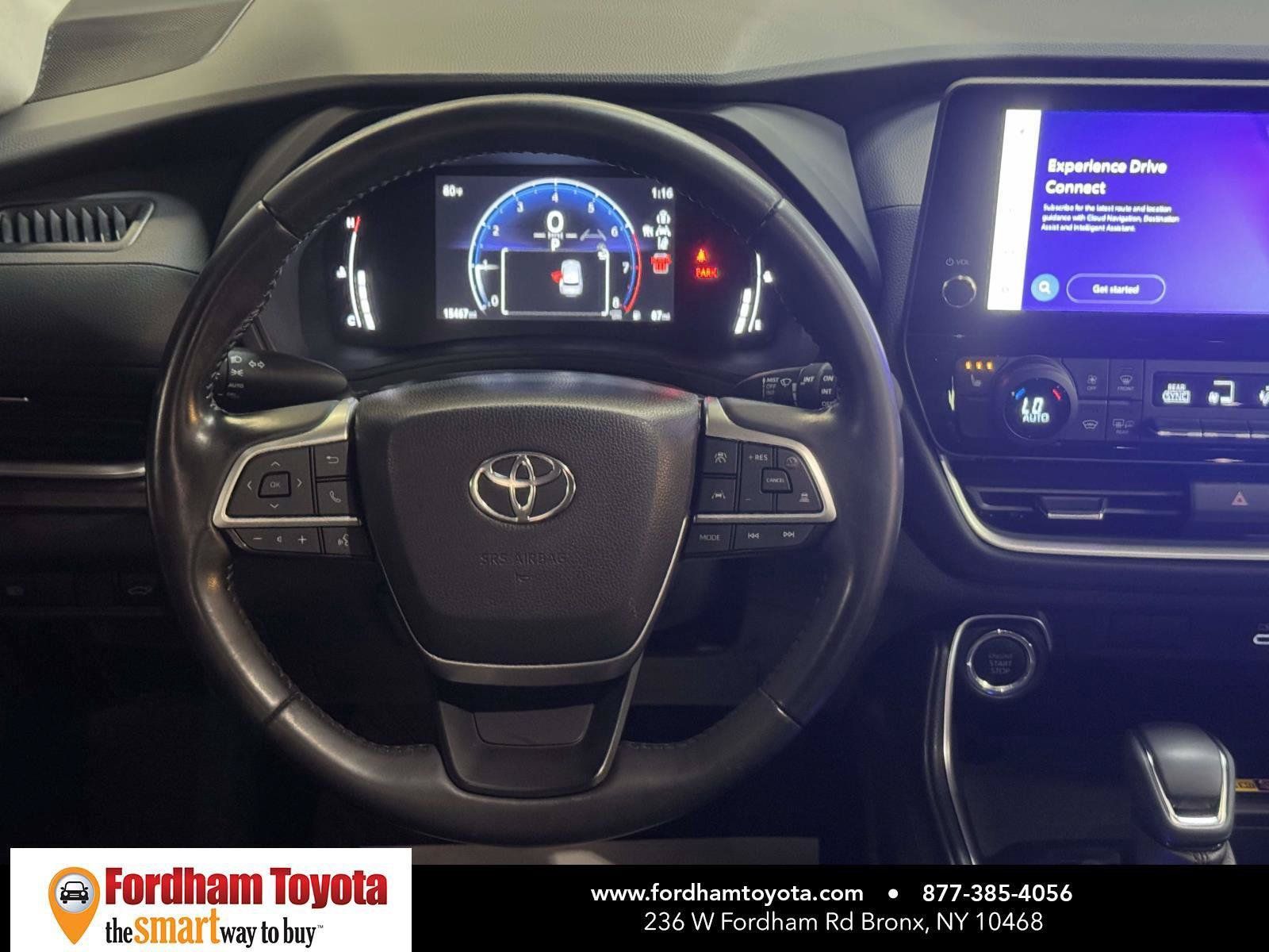 Used 2024 Toyota Grand Highlander AWD image 15
