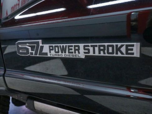 Used 2023 Ford F250 Lariat w/ Lariat Ultimate Package image 40