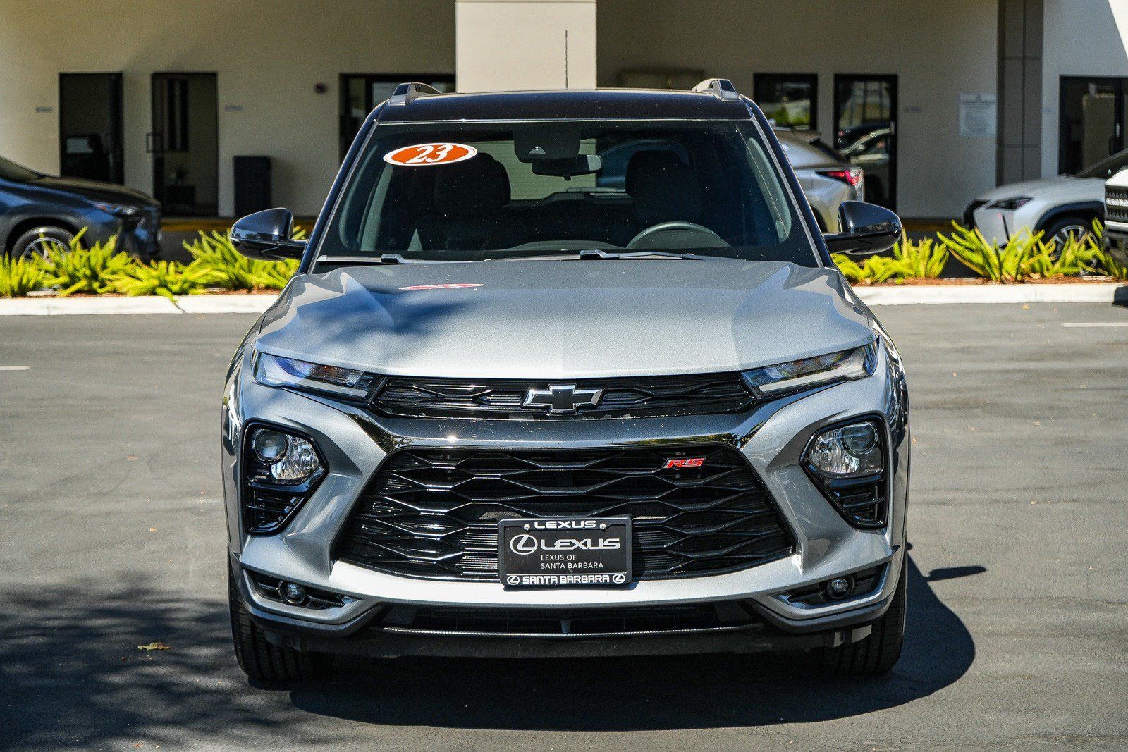 Used 2023 Chevrolet TrailBlazer RS FWD image 2