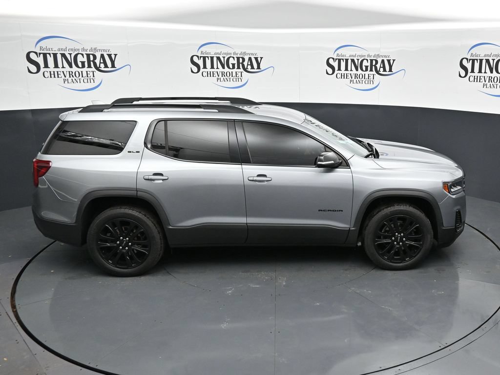 Used 2023 GMC Acadia SLE w/ Elevation Edition FWD image 25