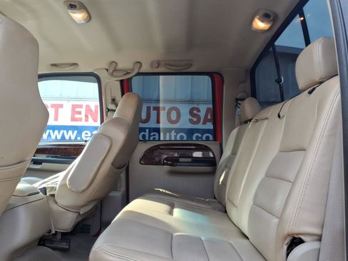 Used 2007 Ford F250 Lariat image 10