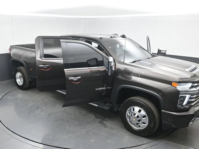 Used 2021 Chevrolet Silverado 3500 High Country w/ Snow Plow Prep/Camper Package AWD/4WD image 53